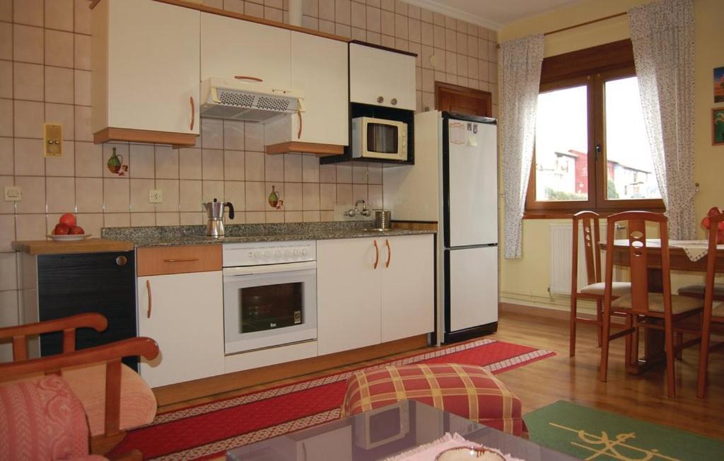 Casa Montse - Derecha Lägenhet Colombres Exteriör bild